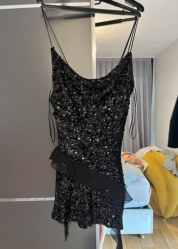 Volanlı Siyah Mini Elbise - Görsel 6