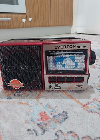 Renkli Everton RT-41BT Müzik Sistemi