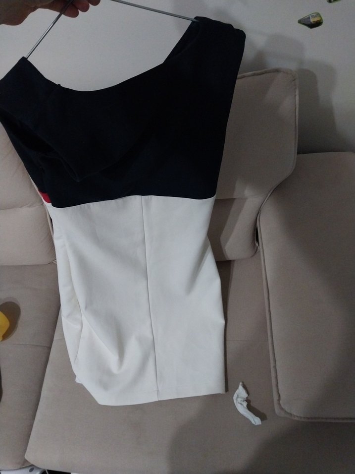 lacivert-beyaz V yakalı kolsuz midi elbise - Görsel 5