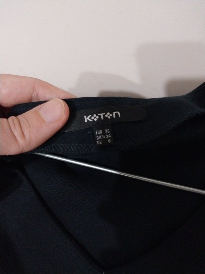 lacivert-beyaz V yakalı kolsuz midi elbise - Görsel 3