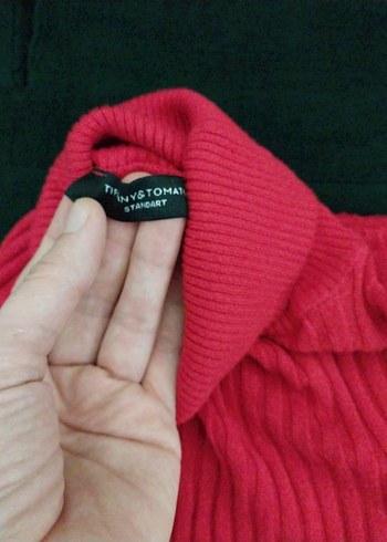 kırmızı Boğazlı Örgü Kadın Kazak - Görsel 2