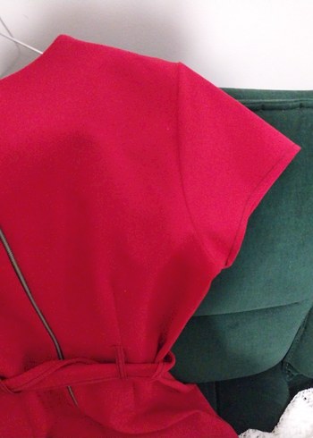 Kırmızı Kısa Kollu Kemerli elbise - Görsel 8