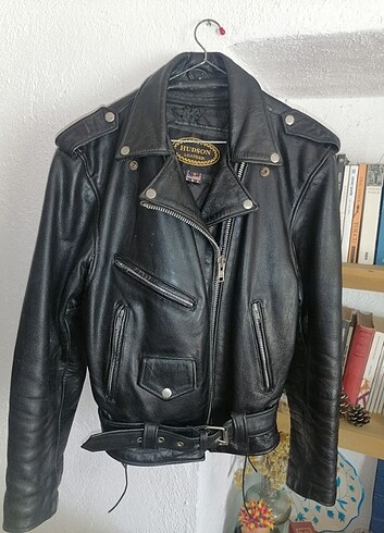 Hudson Leather marka deri mont