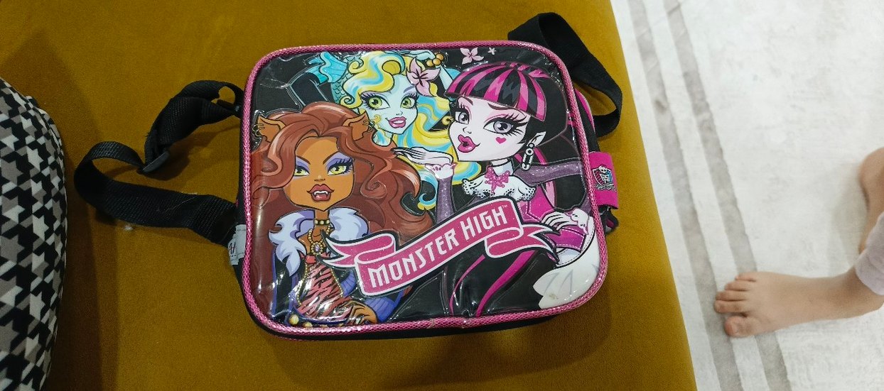 Renkli Monster High Çocuk Okul Çantası - Görsel 2