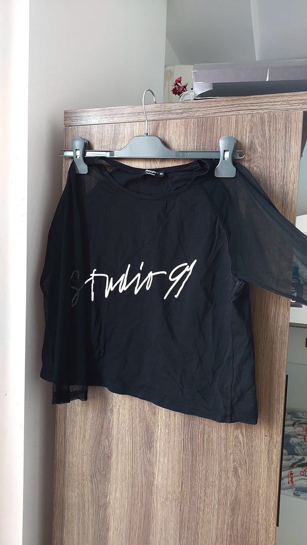 Siyah Baskılı Uzun Kollu Kız Tişörtü - Görsel 3