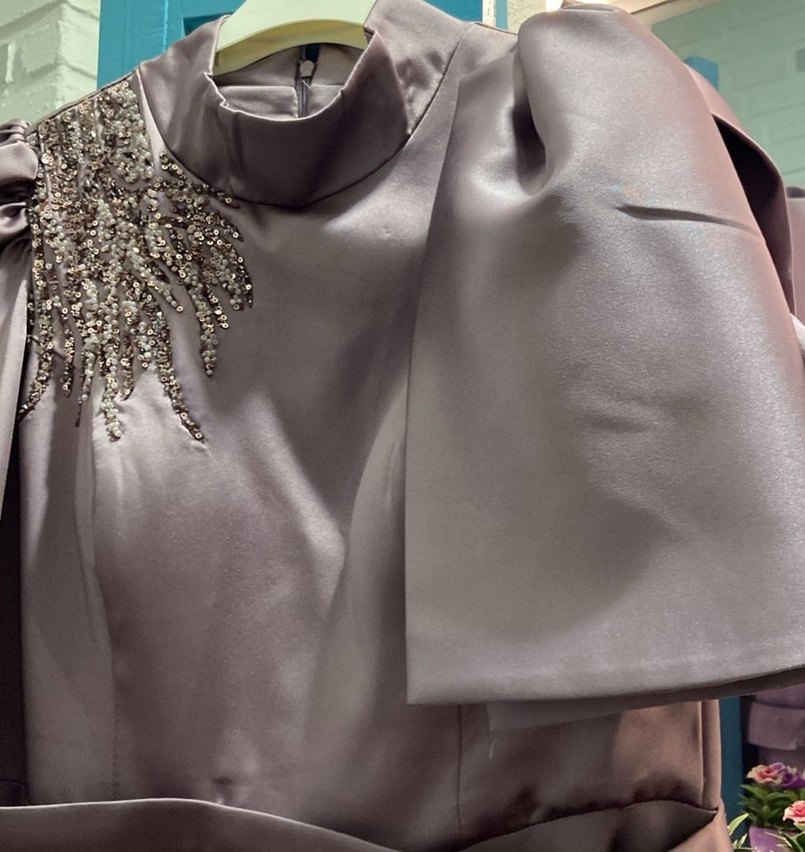 Uzun Mor Drapeli Kadın Abiye Elbise - Görsel 3