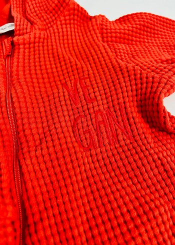 Kapüşonlu Kırmızı Erkek Çocuk uyku tulumu - Görsel 5