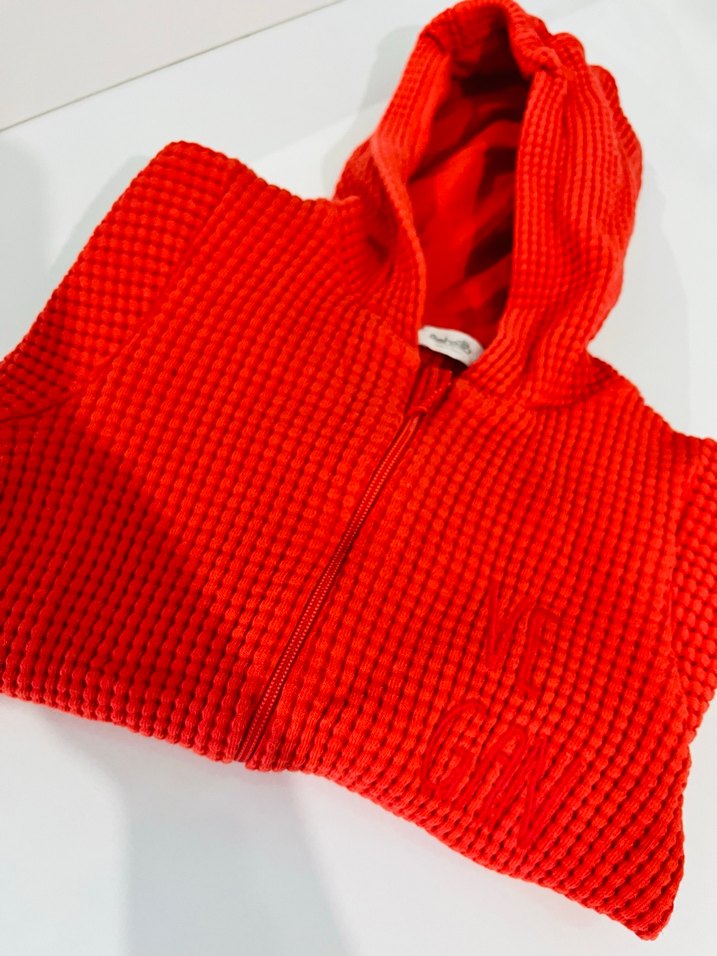 Kapüşonlu Kırmızı Erkek Çocuk uyku tulumu - Görsel 2