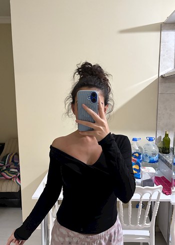 Siyah Tek Omuz Uzun Kollu Kadın Bluz - Görsel 2