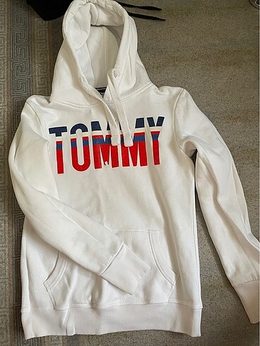 Tommy Hoodie