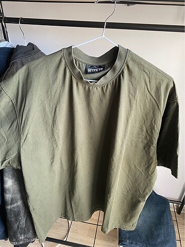 tshirt haki