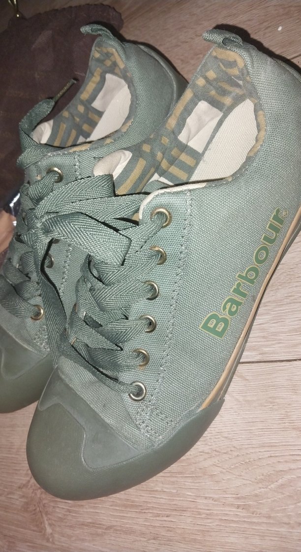 BARBOUR 40 Numara Spor Ayakkabı - Toz Torbalı ve Aksesuarlı - Görsel 2