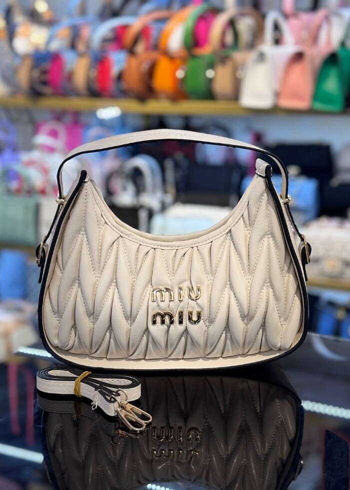 Miu Miu  - Görsel 3