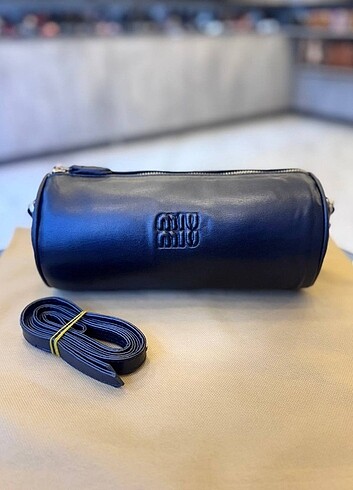 Miu Miu çanta  - Görsel 5
