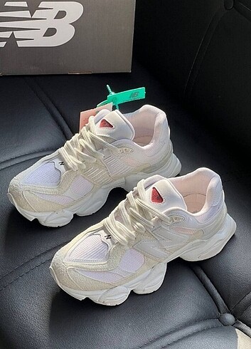 36 Beden beyaz Renk NEW BALANCE SPOR AYAKKABI