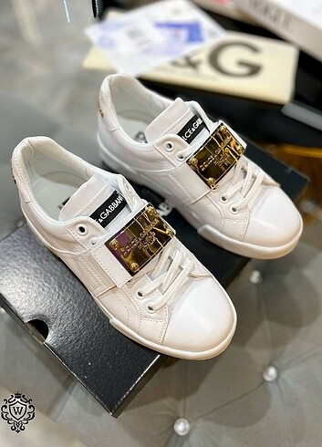 DOLCE GABBANA SPOR AYAKKABI 
