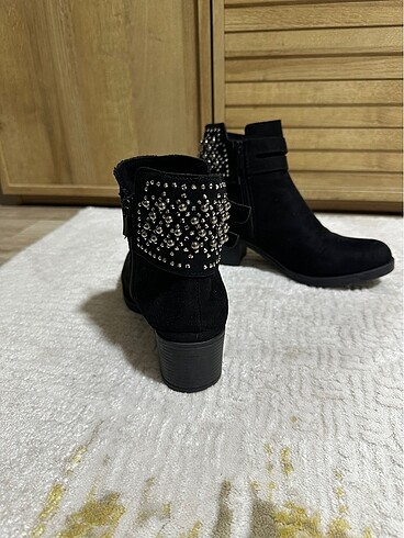 38 Beden siyah Renk Kadın bot