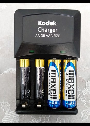 Kodak AA ve AAA Pil Şarj Cihazı - Görsel 5