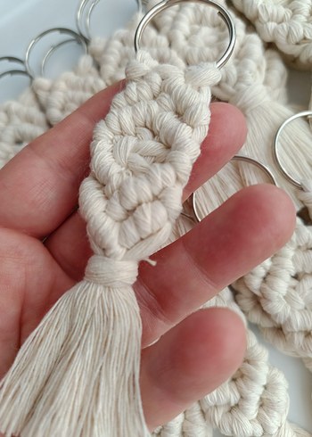 Beyaz Bohem Makrome Püsküllü Anahtarlık - Görsel 2