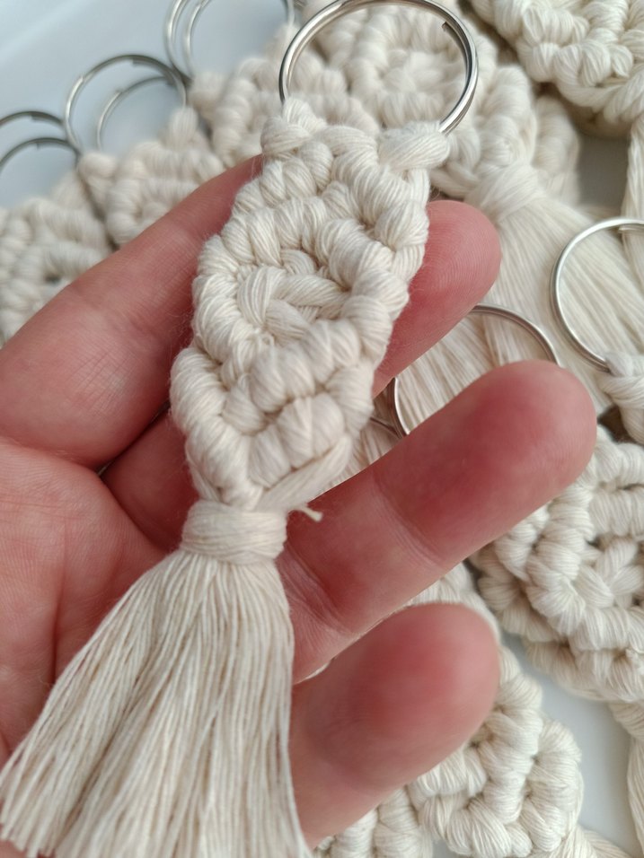 Beyaz Bohem Makrome Püsküllü Anahtarlık - Görsel 2