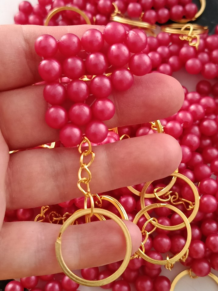 Kırmızı İnci Kalp Anahtarlık - Görsel 2