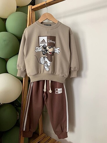 Adidas mickey takım