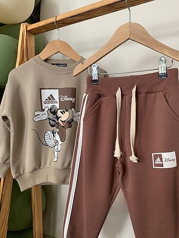 8 Yaş Beden Adidas mickey takım