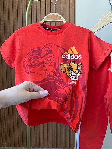Adidas Adidas lion takım