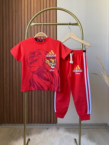 4 Yaş Beden Adidas lion takım