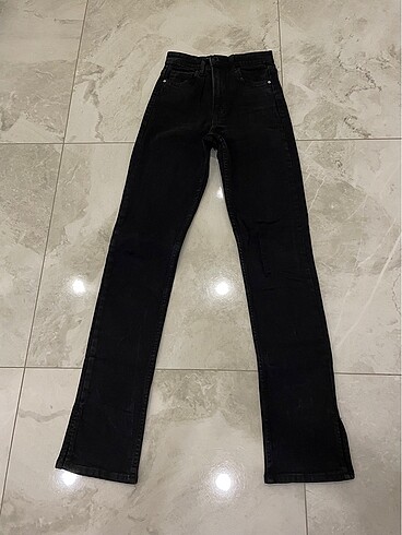 Bershka Siyah Jean