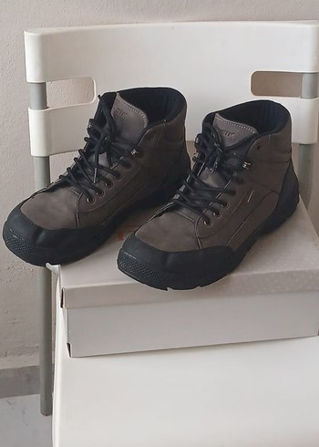 ORJINAL KINETIX BOT - Görsel 2