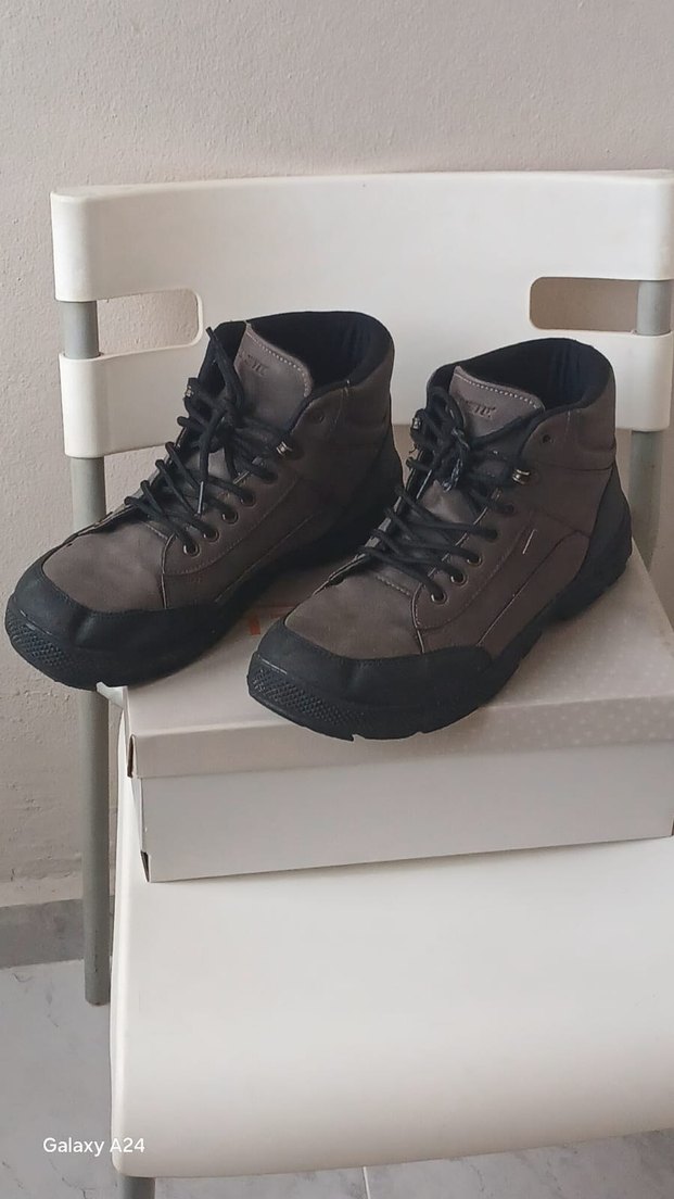 ORJINAL KINETIX BOT - Görsel 2