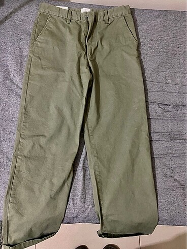Haki yeşili pantolon xl ve l bedenler için uygun