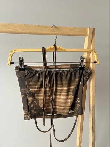 s Beden STRAPLEZ İP DETAYLI CROP