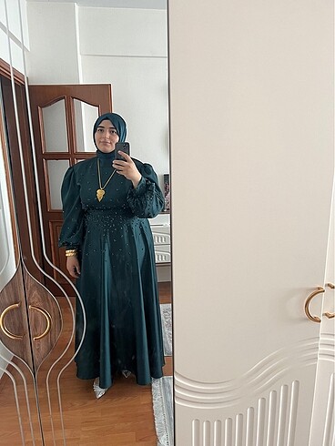 Büyük beden abiye