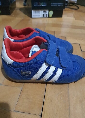 25 Beden lacivert Renk Adidas orjinal 25 numara spor ayakkabı 