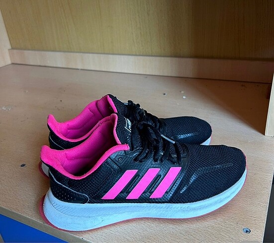 Adidas ORİJİNAL ADİDAS