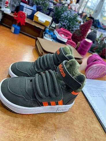 Adidas çoçuk ayakkabı orijinal