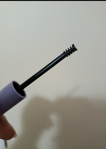 Maybelline Superlock Kaş Sabitleyici Pastel Bej - Görsel 3