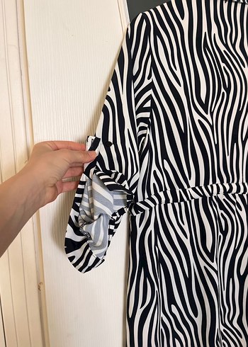 Renkli Zebra Desenli Kemerli Gömlek Elbise - Görsel 5