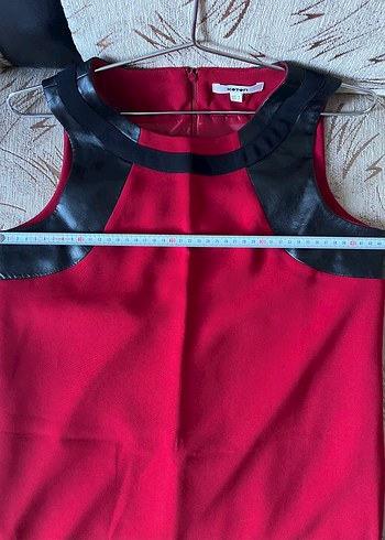 Koyu Kırmızı Deri Detaylı Elbise - Görsel 8
