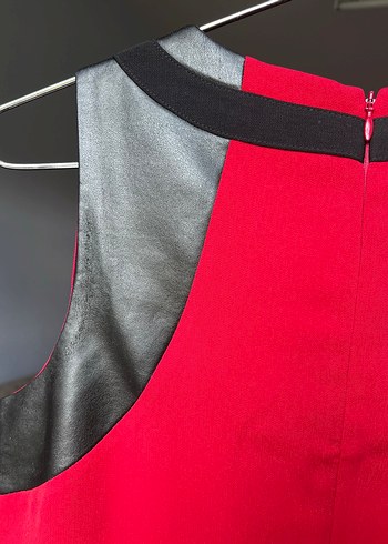 Koyu Kırmızı Deri Detaylı Elbise - Görsel 5