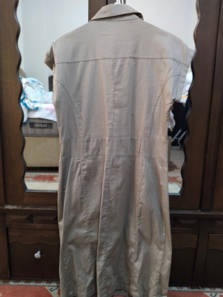 Bej Keten Düğmeli Midi Elbise - Görsel 3