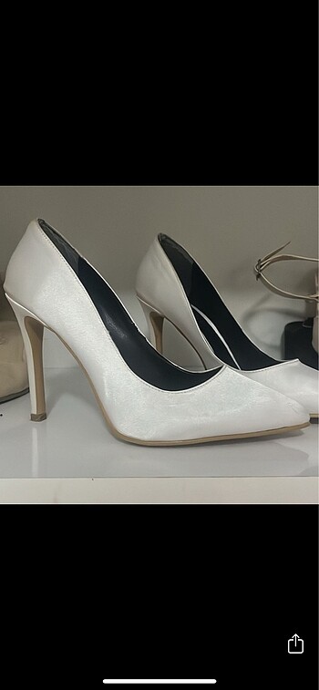 39 Beden stiletto