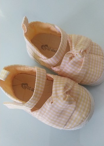 Kız Bebek Sarı Fırfırlı İlk Adım Ayakkabısı - Görsel 2