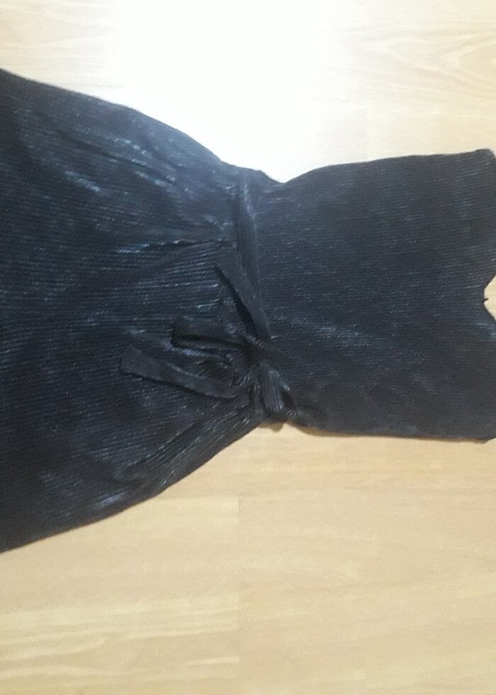 Siyah askılı mini tulum - Görsel 3