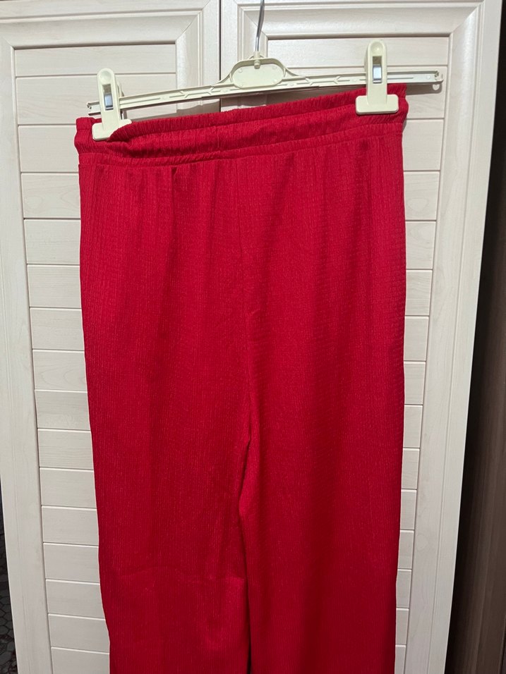 Kırmızı Bol Kesim Keten Pantolon (M) - Görsel 2