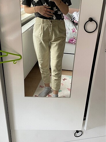Krem keten görünümle addax jean