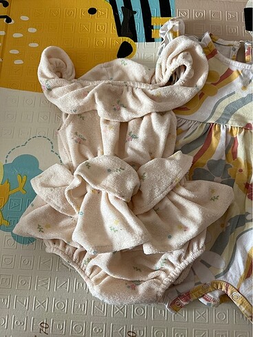 HelloBaby Kız bebek üç tane tulum