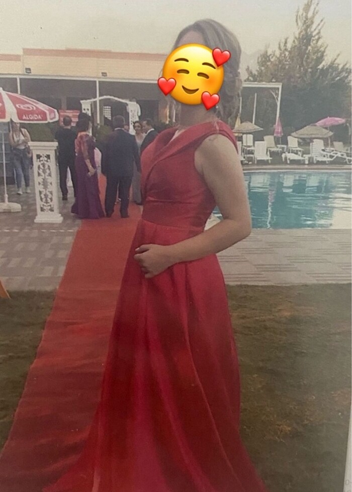 Kırmızı Abiye - Görsel 2